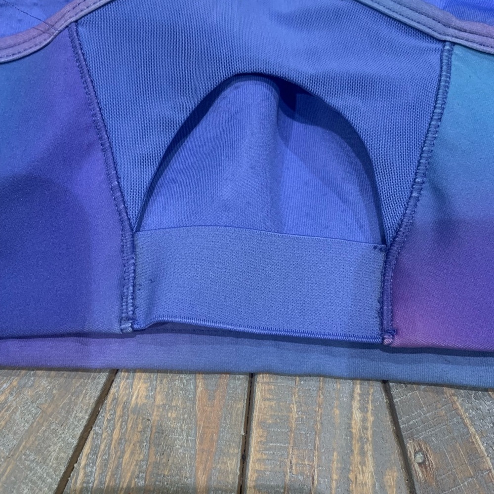 Sports Bra by Avia - XL (16-18) - Picture 4 of 7